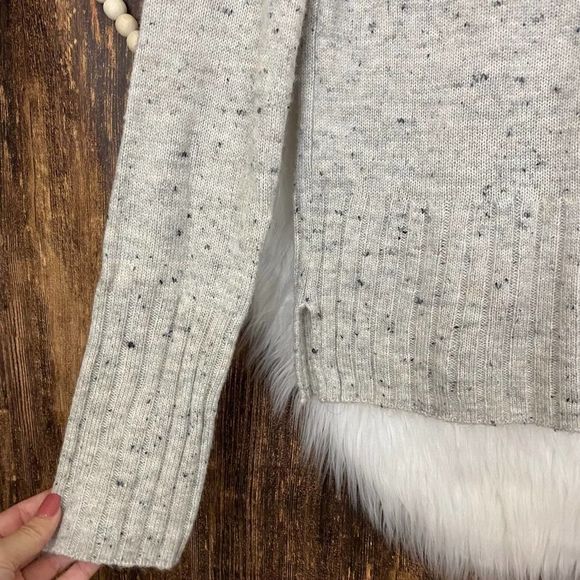 Madewell | Donegal Inland Turtleneck Sweater Gray - Picture 2 of 7